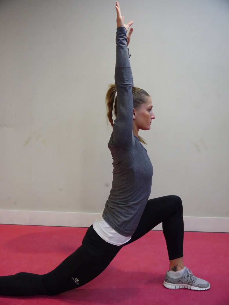 3. Half-kneeling hip flexor stretch