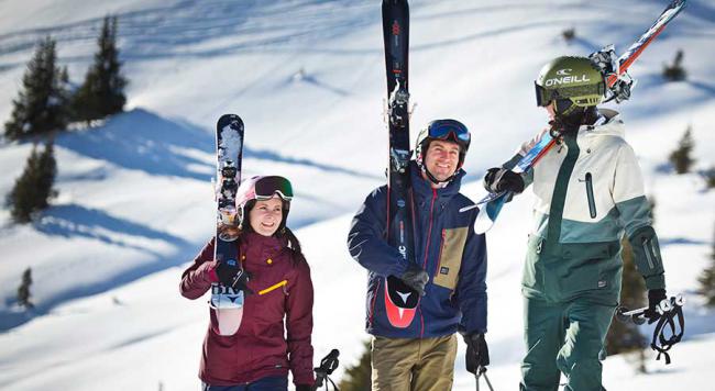 With these easy tips for planning a group ski trip you'll be smiling on the slopes in no time!
